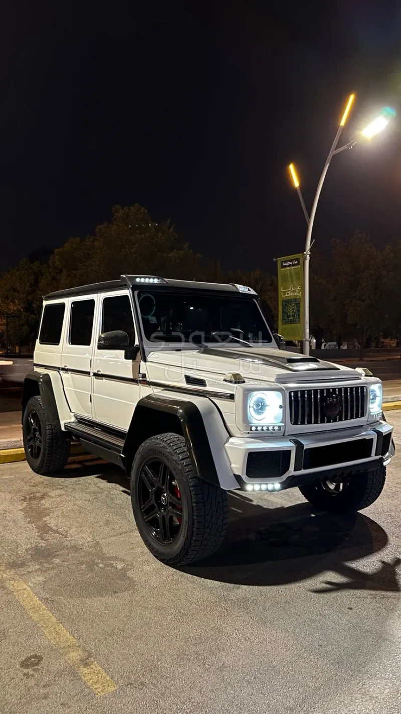 2017 مرسيدس - بنز جي 500 4×4