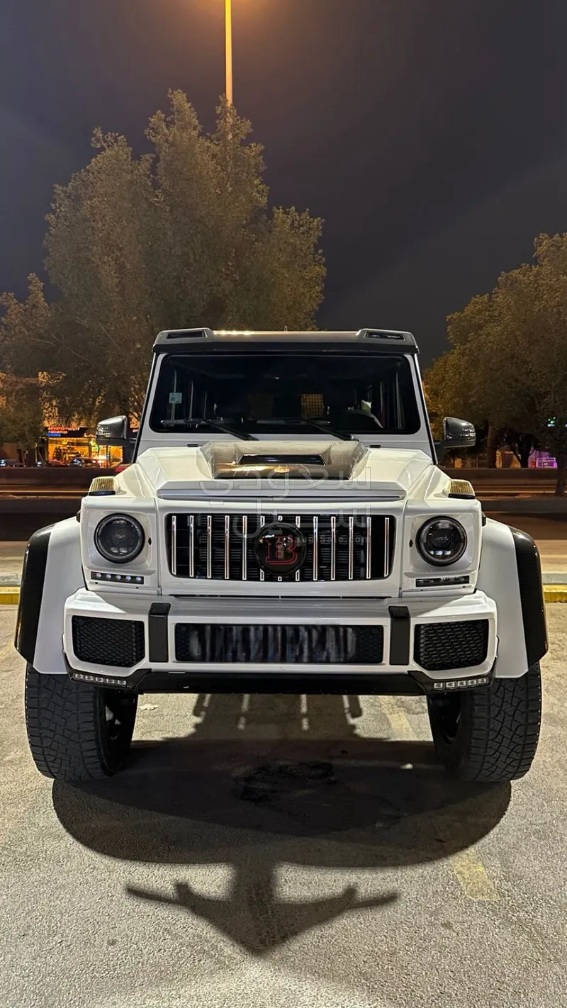 2017 مرسيدس - بنز جي 500 4×4