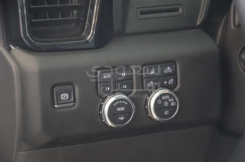 2024 GMC Sierra AT 4