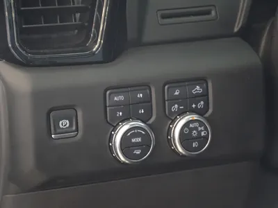 2024 GMC Sierra AT 4