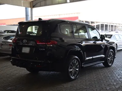 2025 Toyota Land Cruiser GXR