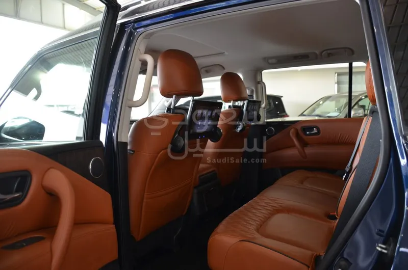 2023 Nissan Patrol Platinum