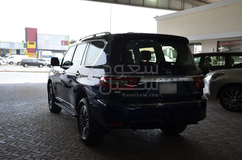2023 Nissan Patrol Platinum