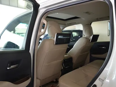 2023 Toyota Land Cruiser GXR 4