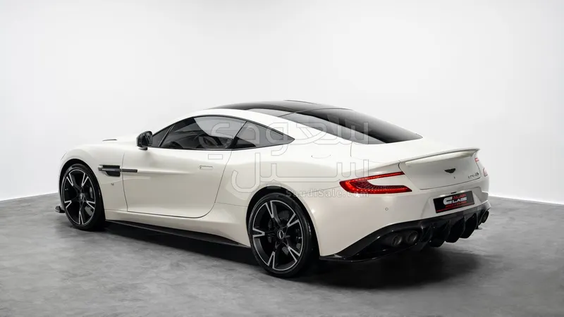 2018 Aston Martin Vanquish S