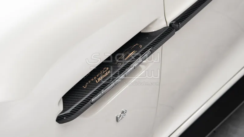 2018 Aston Martin Vanquish S