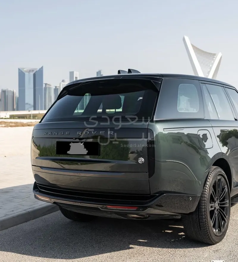 2024 لاند روفر رينج روفر اتش اس اي