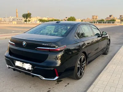 2024 بي ام دبليو الفئة السابعة 740 إل أي
