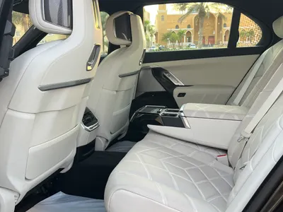2024 بي ام دبليو الفئة السابعة 740 إل أي