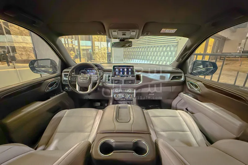 2021 GMC Yukon SLE