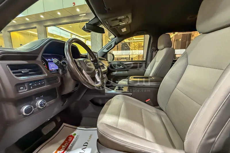 2021 GMC Yukon SLE
