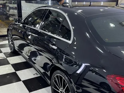 2017 Mercedes-Benz E 300