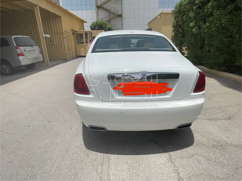 2012 رولز رويس قوست