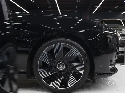 2025 Rolls-Royce Spectre