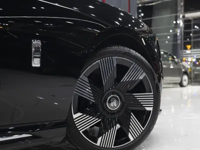 2025 Rolls-Royce Spectre