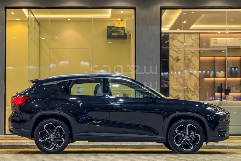 2025 MG MG 1