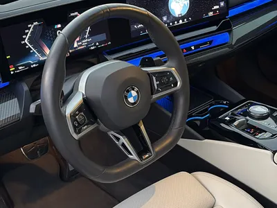 2025 بي ام دبليو الفئة الخامسة 520 أي