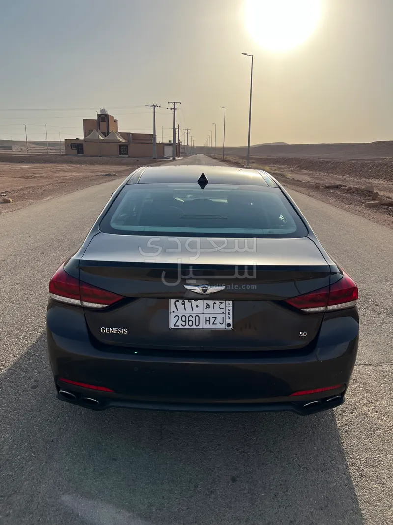 2016 Genesis G 80