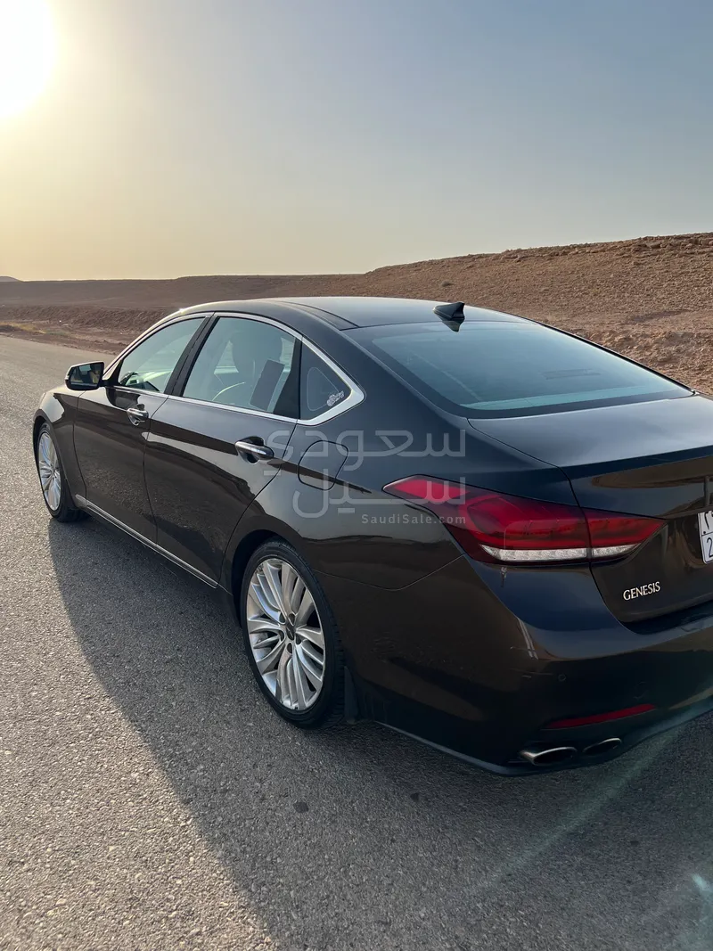 2016 Genesis G 80