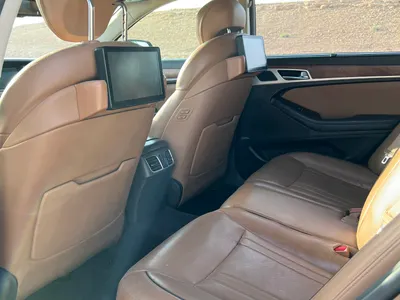 2016 Genesis G 80