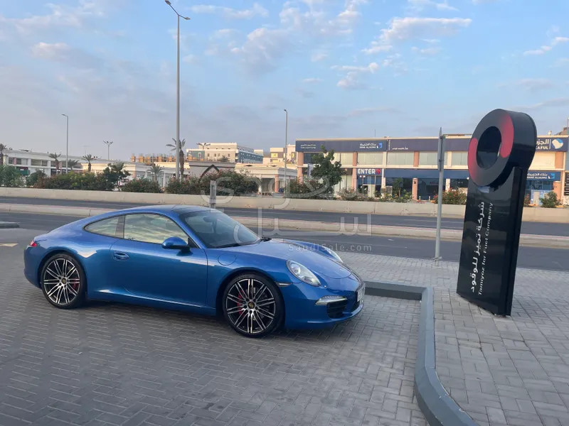 2016 بورش 911 كاريرا اس
