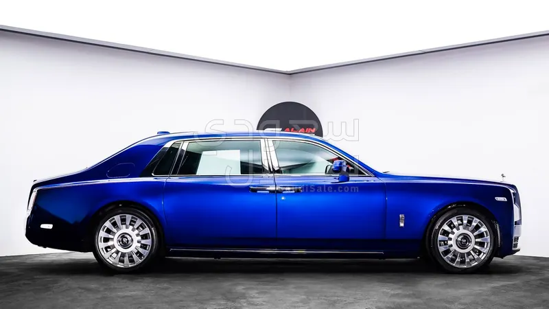 2024 Rolls-Royce Phantom