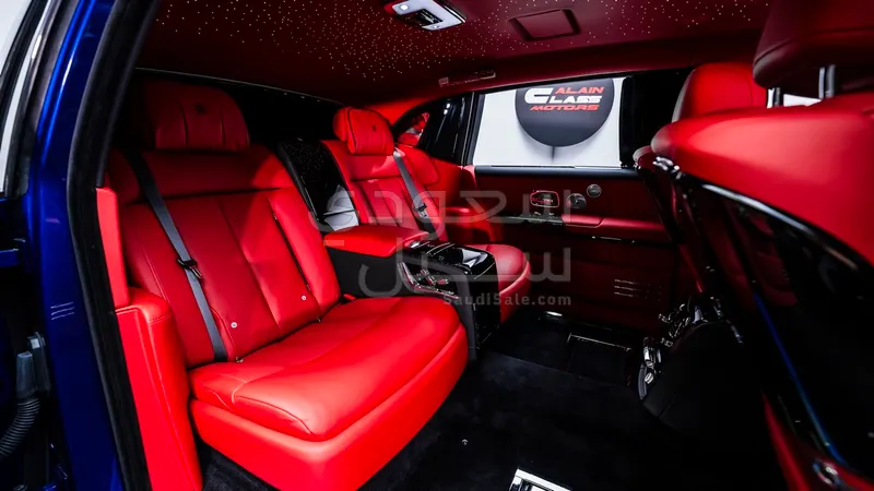 2024 Rolls-Royce Phantom