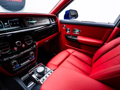 2024 Rolls-Royce Phantom