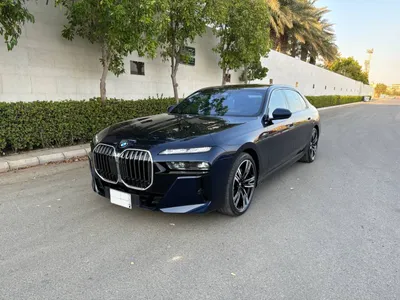 2024 بي ام دبليو الفئة السابعة 735أي