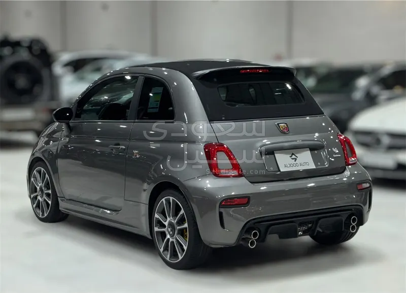 2024 Fiat Abarth 695 turismo