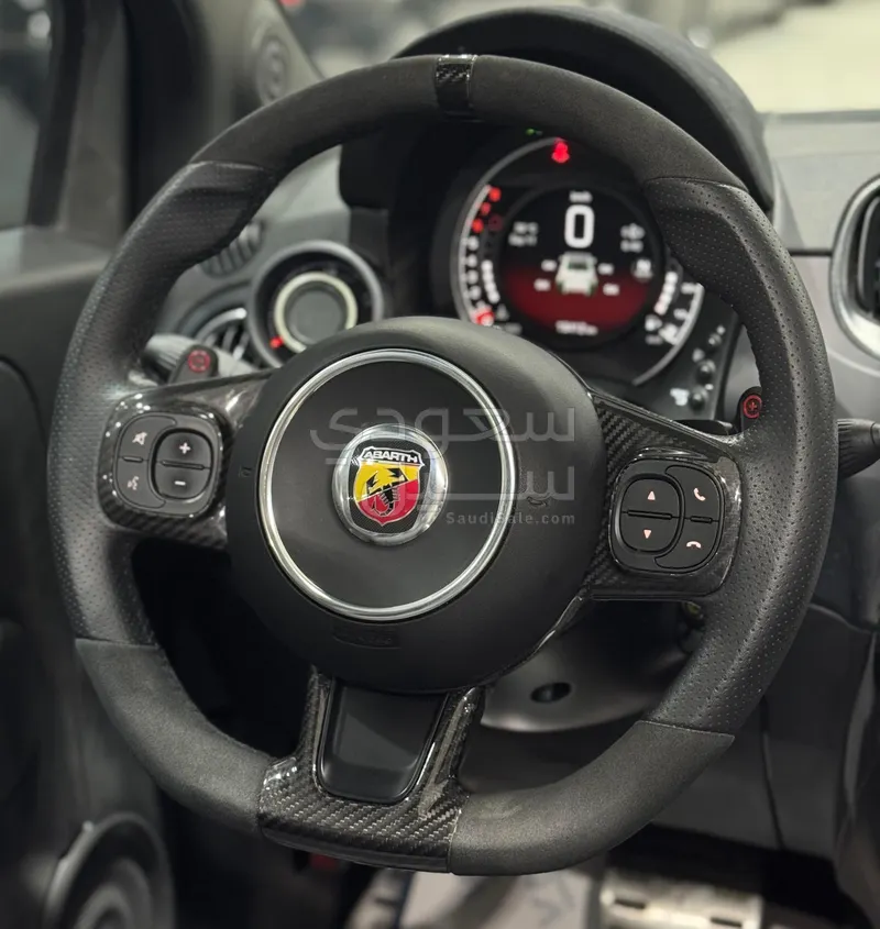 2024 Fiat Abarth 695 turismo