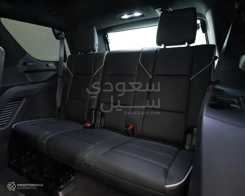 2022 كاديلاك اسكاليد بلاتينيوم
