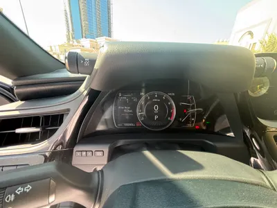 2022 لكزس إي إس 350