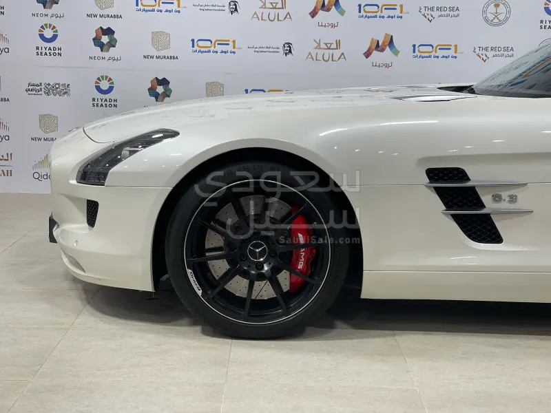 2013 Mercedes-Benz SLS 63