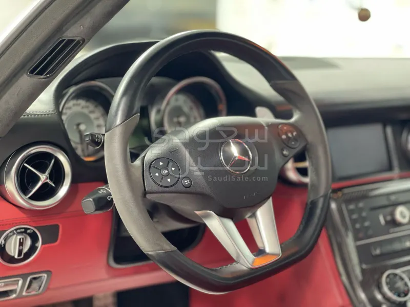 2013 Mercedes-Benz SLS 63