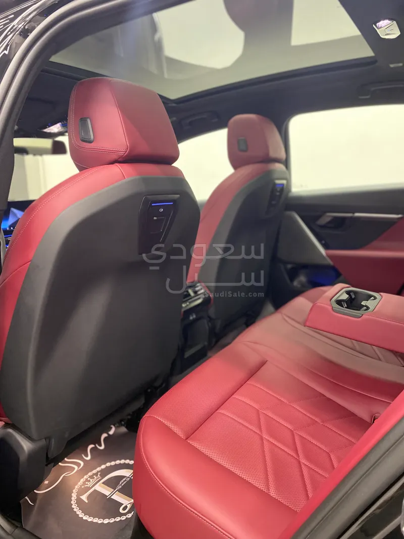 2025 بي ام دبليو الفئة الخامسة 520 أي