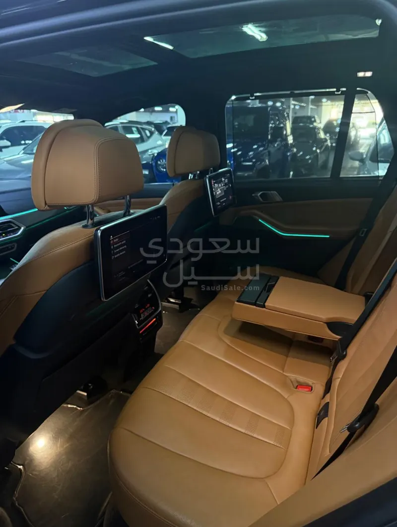 2021 بي ام دبليو الفئة اكس 5
