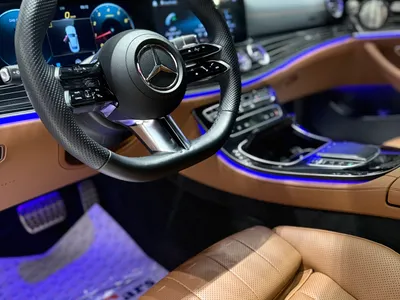 2023 مرسيدس - بنز إي 300