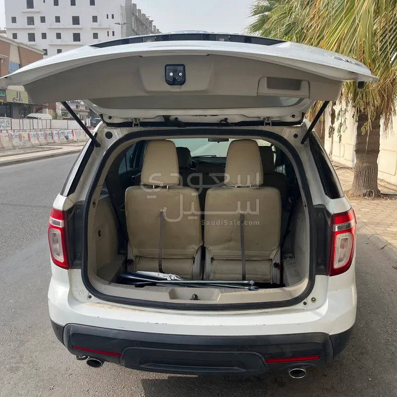 2013 Ford Explorer
