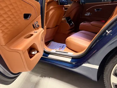 2022 بنتلي كونتيننتل فلاينج سبير دابليو 12