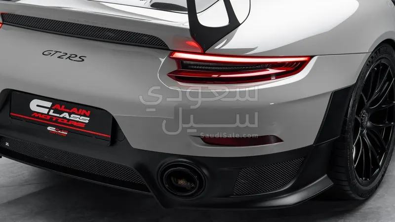 2018 Porsche 911 gt2 rs