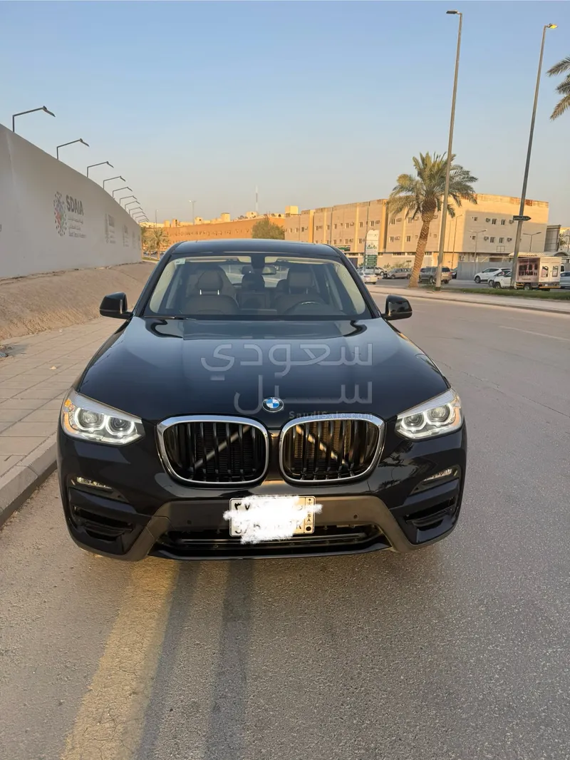 2021 بي ام دبليو الفئة اكس 3
