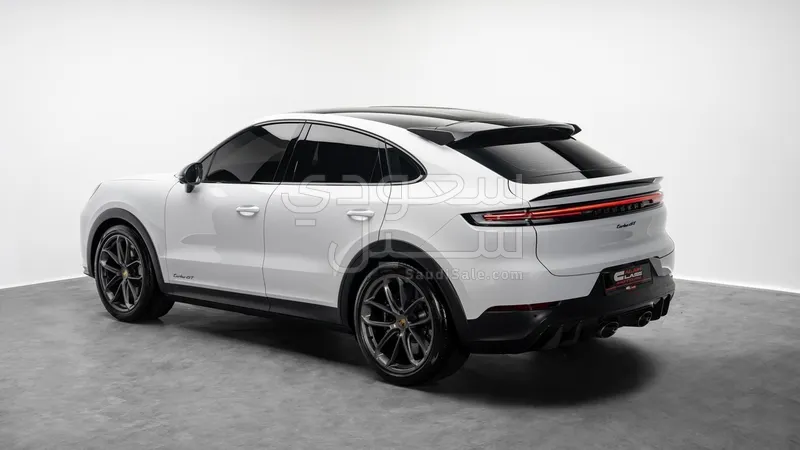 2024 Porsche Cayenne Turbo GT