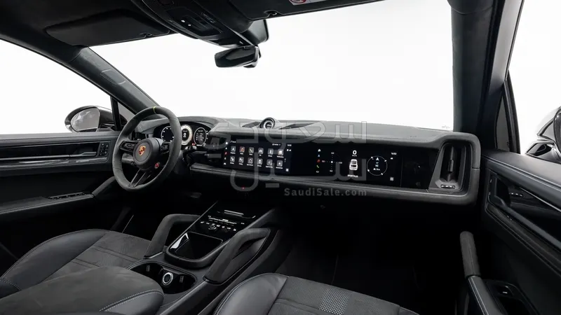 2024 Porsche Cayenne Turbo GT