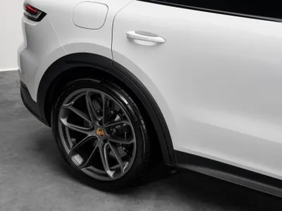 2024 Porsche Cayenne Turbo GT