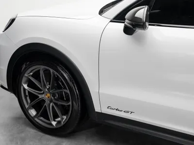 2024 Porsche Cayenne Turbo GT