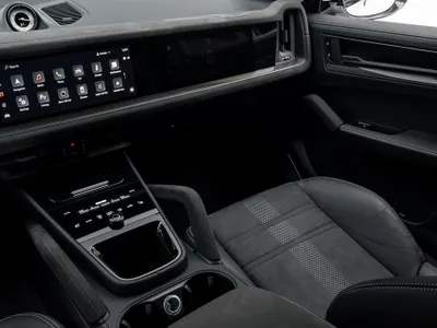 2024 Porsche Cayenne Turbo GT