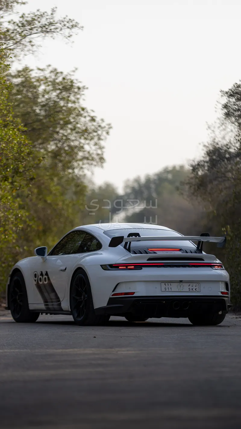 2024 بورش 911 جي تي 3