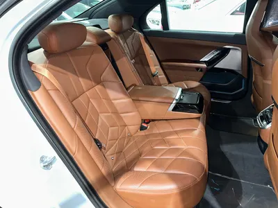 2023 بي ام دبليو الفئة السابعة 735أي
