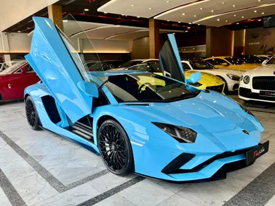 2018 لمبرجيني افنتادور اس